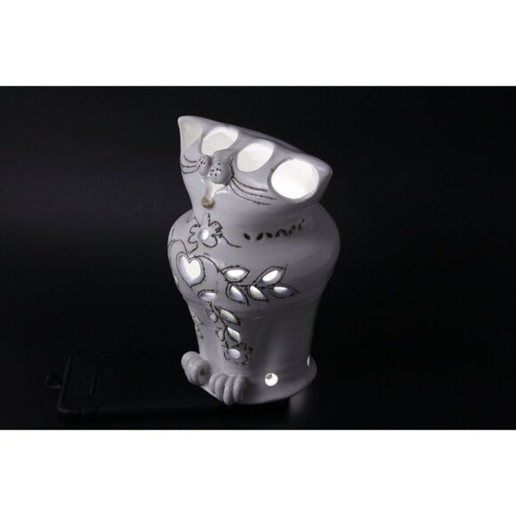 Ceramic cat tealight cover, kitty lantern, vintage cat lady home decor - Picture 4 of 10